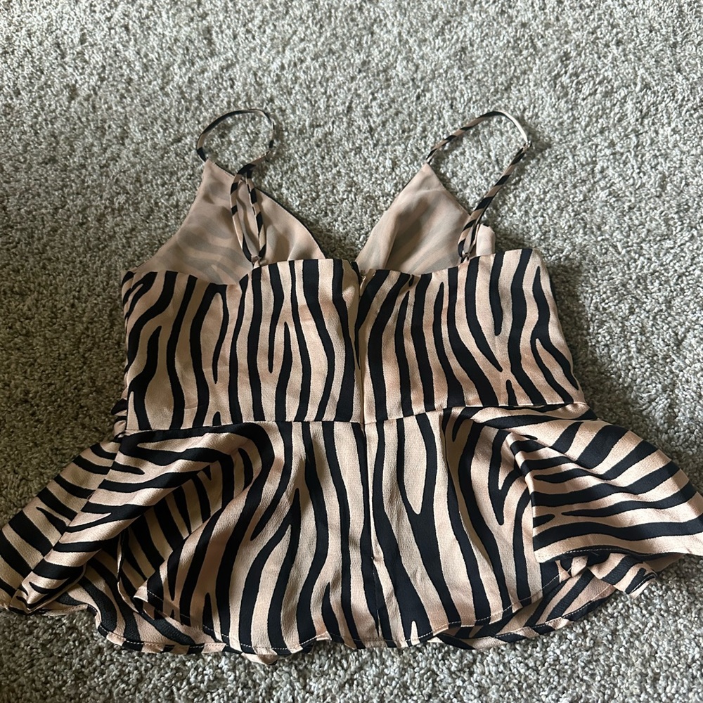 Crop top - Picture 4 of 4